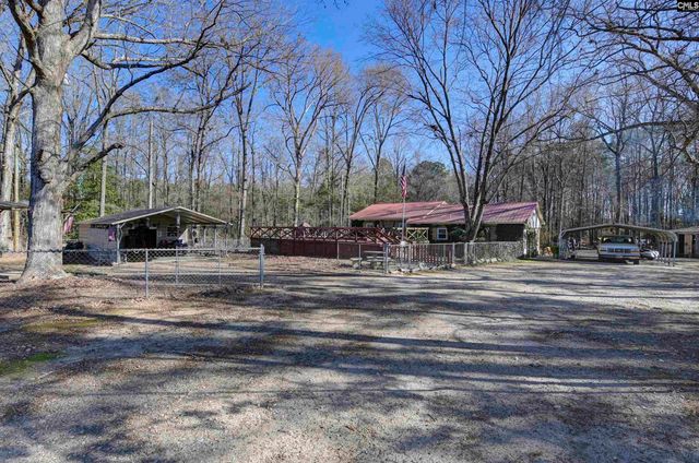 2037 Little Country Road, Batesburg, SC 29006