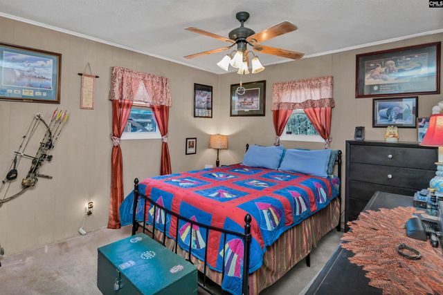 2037 Little Country Road, Batesburg, SC 29006