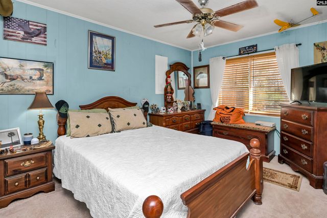 2037 Little Country Road, Batesburg, SC 29006