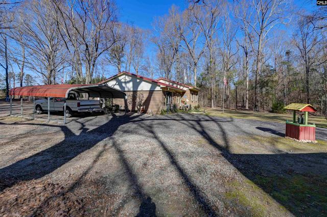 2037 Little Country Road, Batesburg, SC 29006