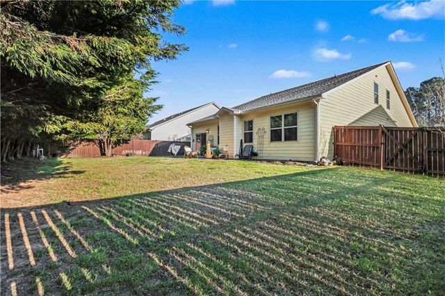 823 Cotton Creek Drive, Canton, GA 30115