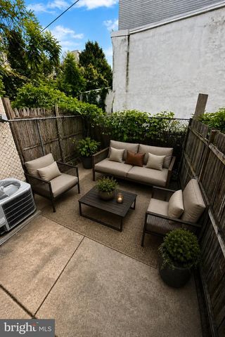 2669 SEPVIVA ST, Philadelphia, PA 19125