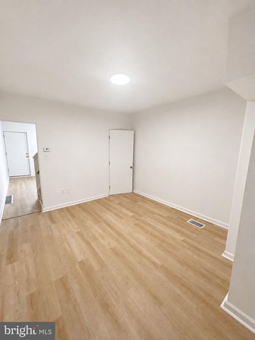 2669 SEPVIVA ST, Philadelphia, PA 19125