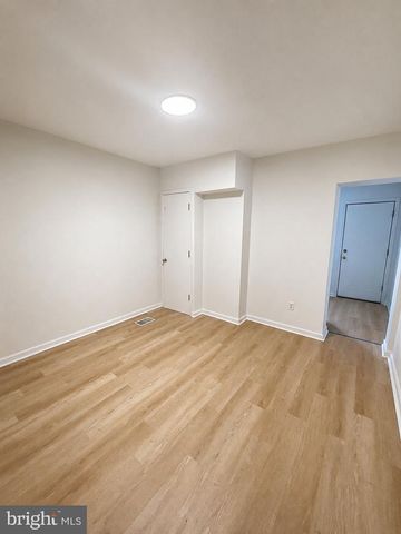 2669 SEPVIVA ST, Philadelphia, PA 19125