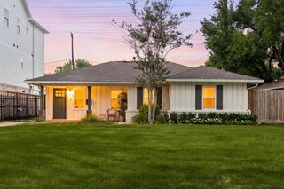 1111 Wynnwood Lane, Houston, TX 77008