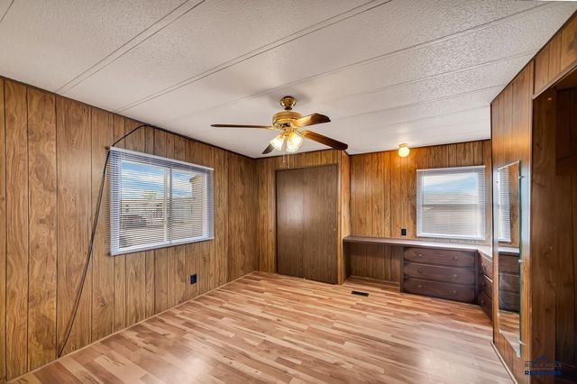 721 E CHICAGO, Rapid City, SD 57701