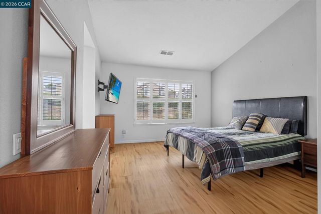 398 N Wildwood, Hercules, CA 94547