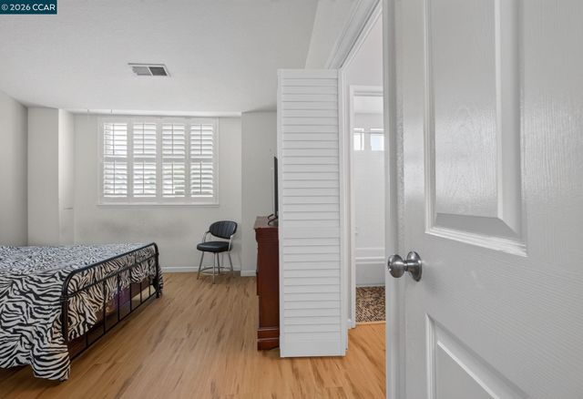 398 N Wildwood, Hercules, CA 94547