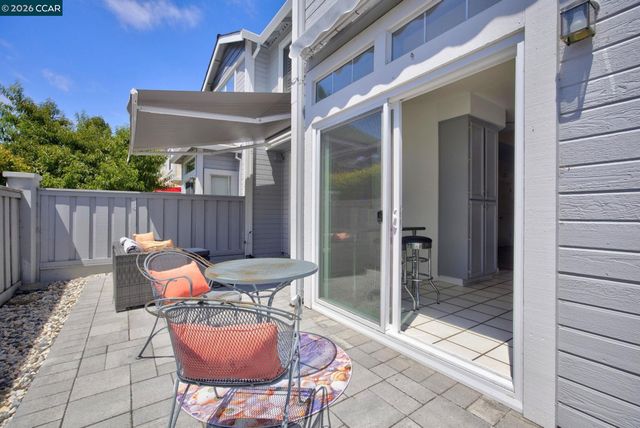398 N Wildwood, Hercules, CA 94547