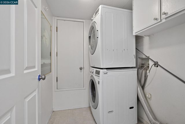 398 N Wildwood, Hercules, CA 94547