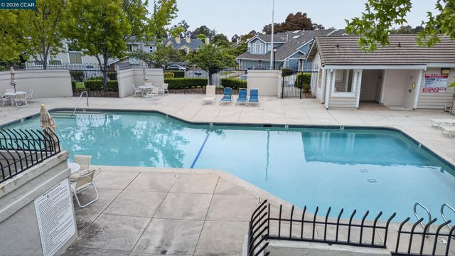 398 N Wildwood, Hercules, CA 94547