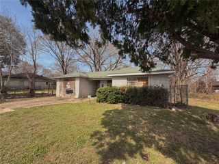 3747 Dreyfus Street, Houston, TX 77021