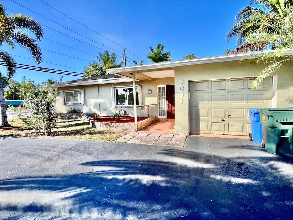 2031 NW 32nd Street, Oakland Park, FL 33309