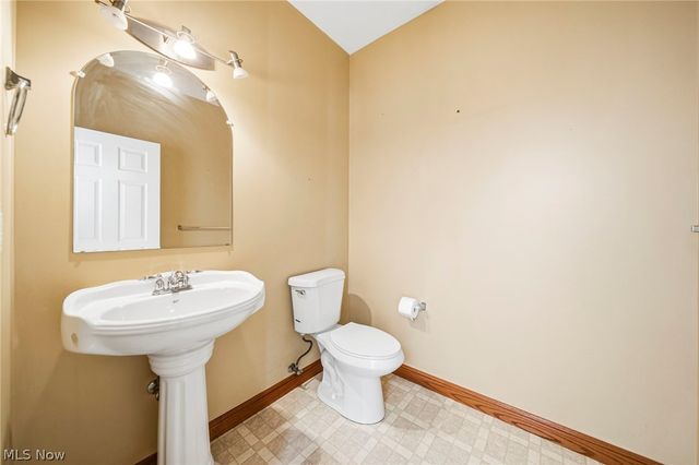 783 Outrigger Cove, Painesville Twp, OH 44077