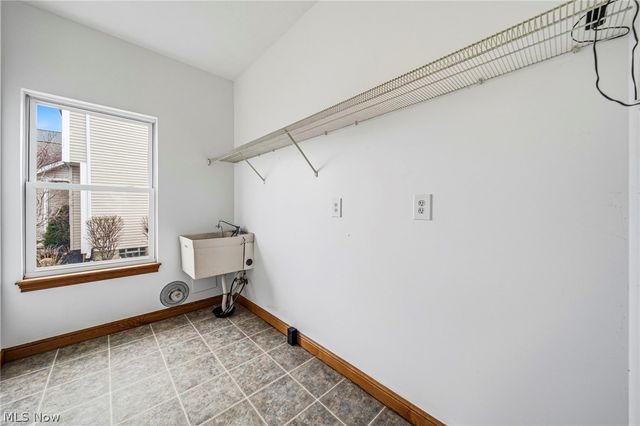 783 Outrigger Cove, Painesville Twp, OH 44077