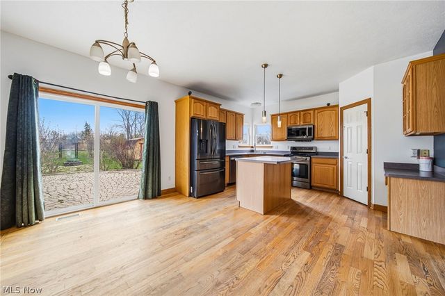 783 Outrigger Cove, Painesville Twp, OH 44077