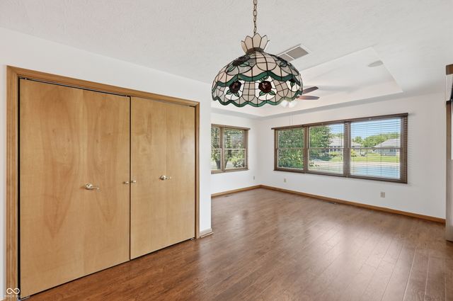 1156 Woodridge, Brownsburg, IN 46112
