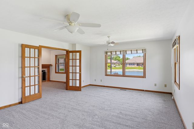 1156 Woodridge, Brownsburg, IN 46112