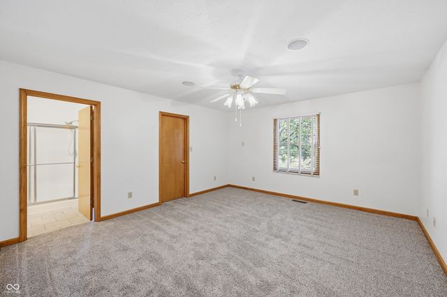 1156 Woodridge, Brownsburg, IN 46112