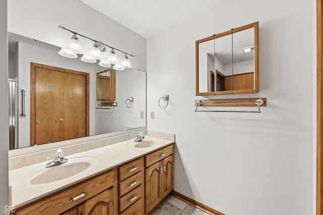 1156 Woodridge, Brownsburg, IN 46112
