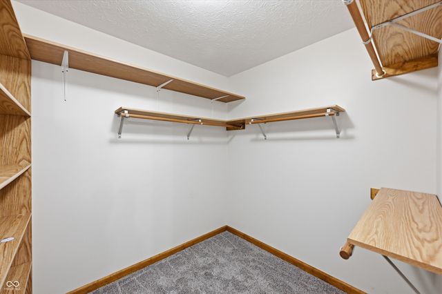 1156 Woodridge, Brownsburg, IN 46112