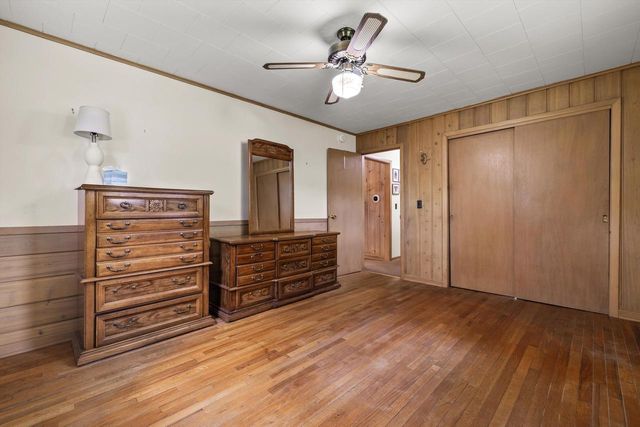 156 Chapel AVENUE, Twin Lakes, WI 53181