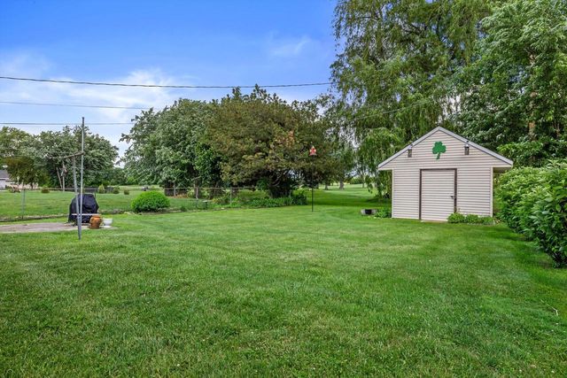 156 Chapel AVENUE, Twin Lakes, WI 53181