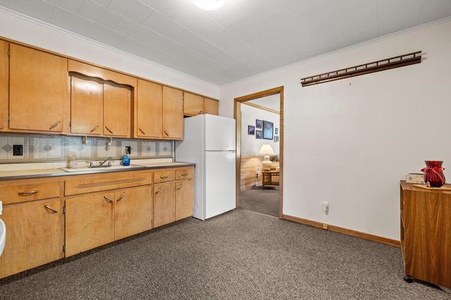 156 Chapel AVENUE, Twin Lakes, WI 53181