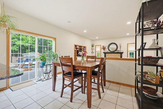 10 Amanda Street, Middleboro, MA 02346
