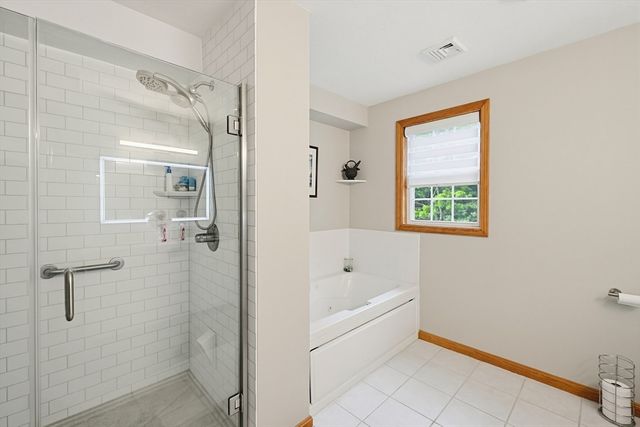 10 Amanda Street, Middleboro, MA 02346