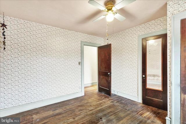 1602 CROWDER AVE, Reading, PA 19607