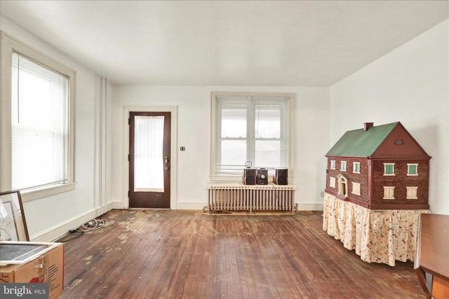 1602 CROWDER AVE, Reading, PA 19607