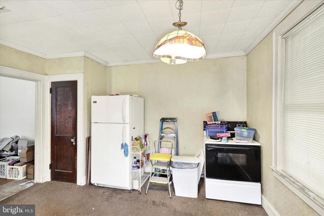 1602 CROWDER AVE, Reading, PA 19607