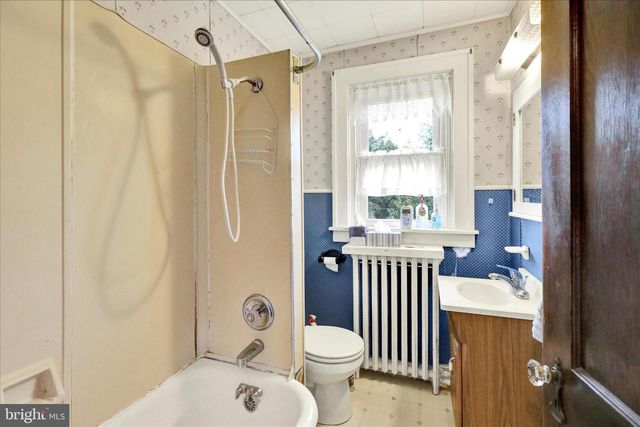 1602 CROWDER AVE, Reading, PA 19607