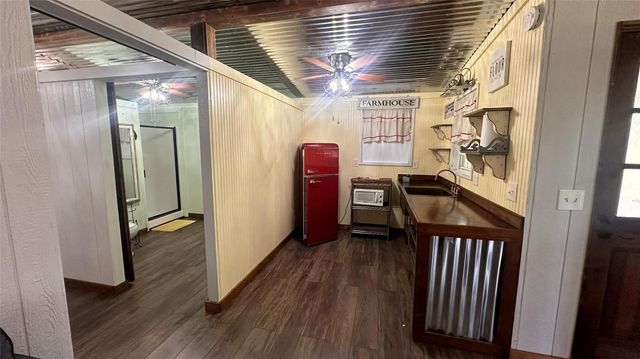 3107 Bob Mathews Street, Bedias, TX 77831