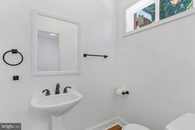 118 N 2ND ST, Darby, PA 19023
