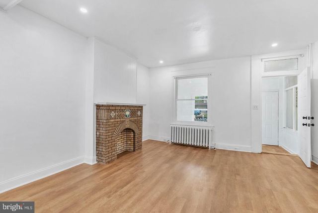 118 N 2ND ST, Darby, PA 19023