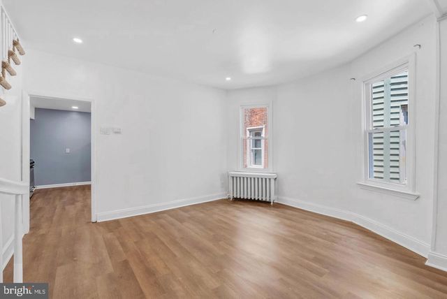 118 N 2ND ST, Darby, PA 19023