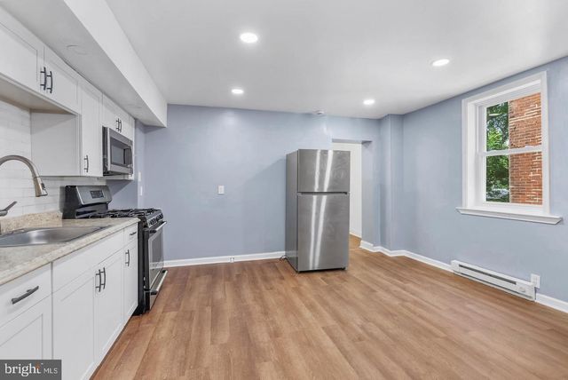 118 N 2ND ST, Darby, PA 19023