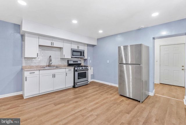 118 N 2ND ST, Darby, PA 19023
