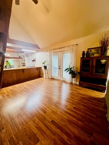 162 Maple Avenue, West Fork, AR 72774