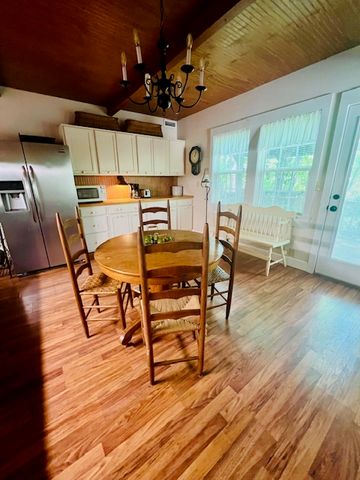 162 Maple Avenue, West Fork, AR 72774