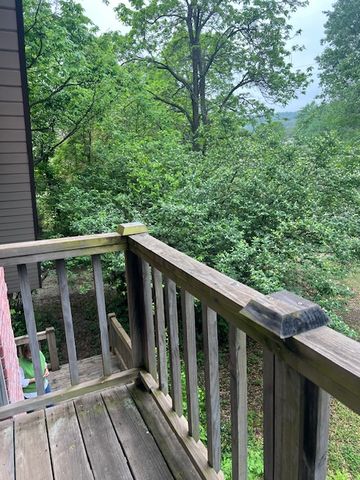 162 Maple Avenue, West Fork, AR 72774