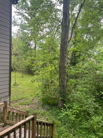 162 Maple Avenue, West Fork, AR 72774