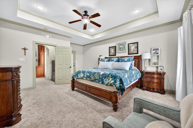 122 2nd Street, Lindsay, TX 76250