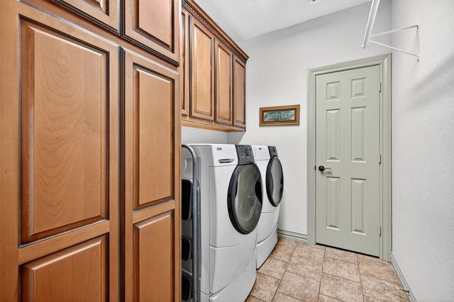 122 2nd Street, Lindsay, TX 76250