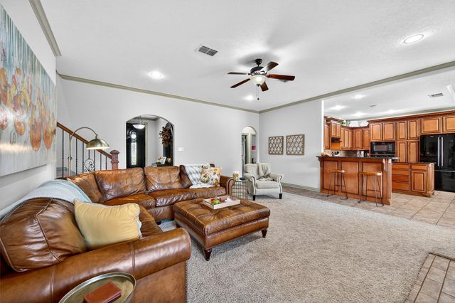 122 2nd Street, Lindsay, TX 76250