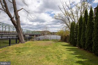 15 BRIDGE ST E #3E, New Hope, PA 18938
