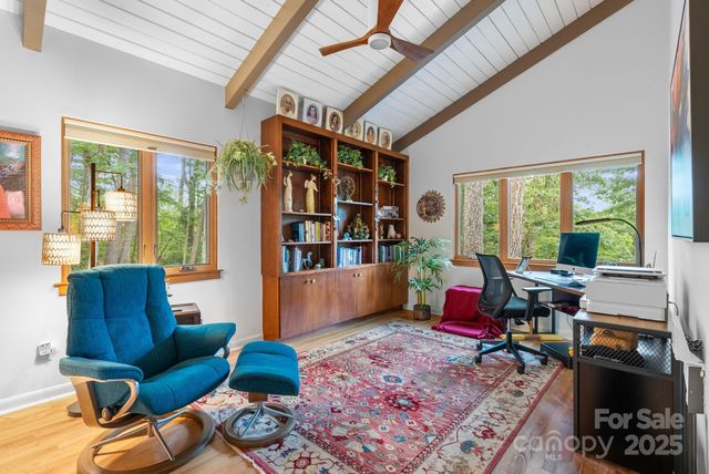 13 Kent Place, Asheville, NC 28804