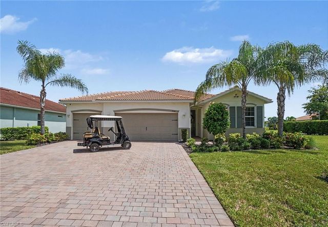 3156 Apple Blossom DR, Alva, FL 33920